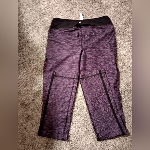 Lululemon Leggings size 6 - Picture 8 of 10